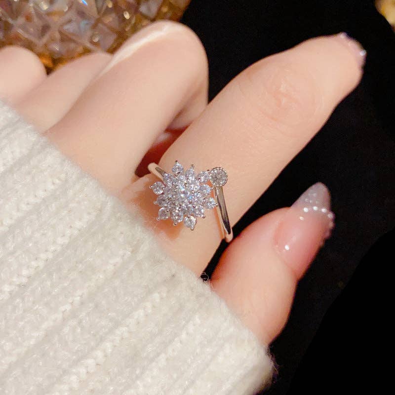 Snowflake Anxiety Fidget Spinner Band Ring in Solid Copper