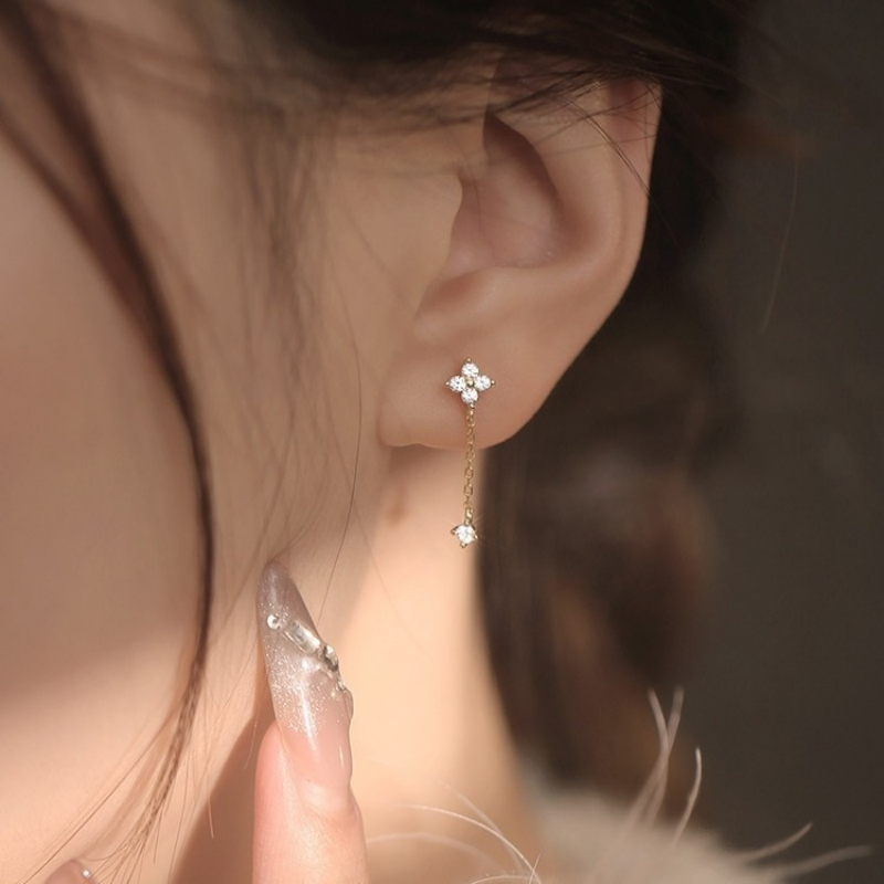 Four Leaf Clover Chain Drop Earrings in 925 Sterling Silver