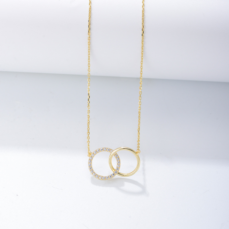 Interlocking Circle Ring Necklace in 925 Sterling Silver