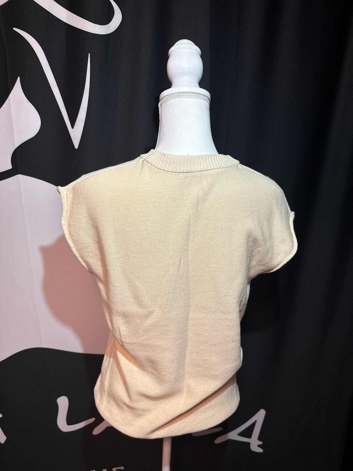 Cream Short Sleeve Knit Top