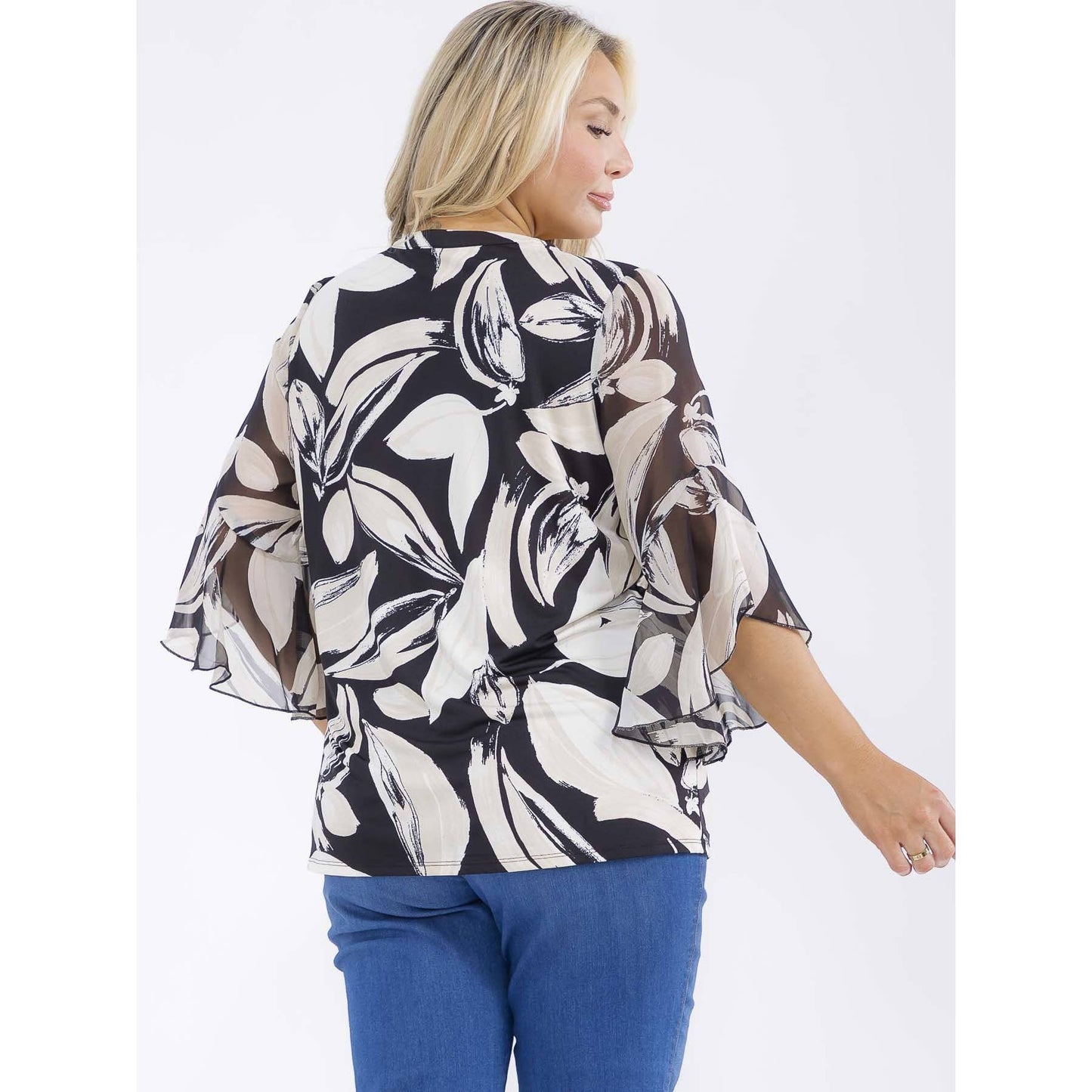PLUS FLORAL PINTUCK BELL SLEEVE BLOUSE