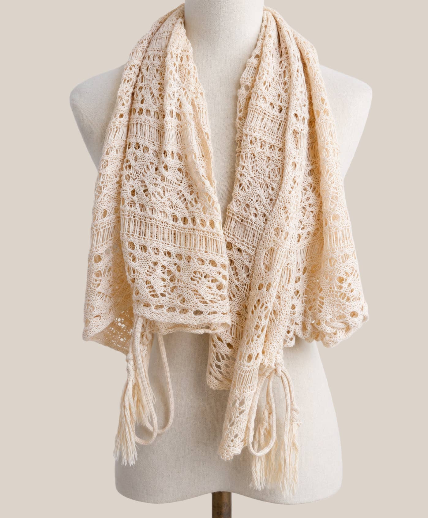 Sided-Tassel Detailed Crochet Tunic