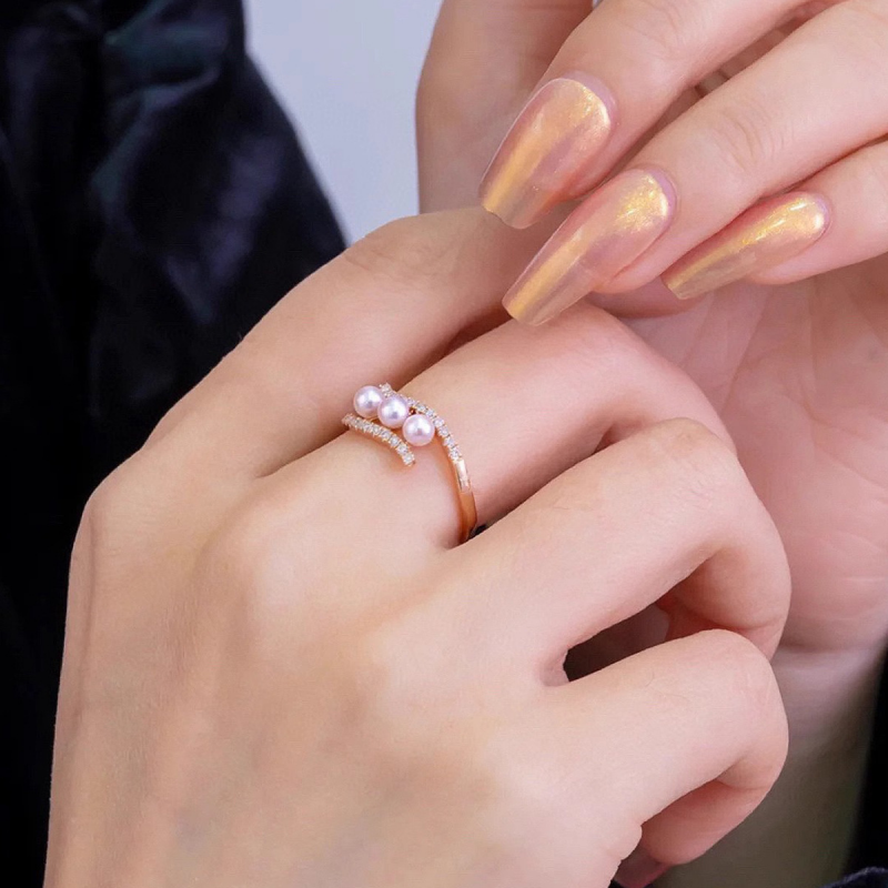 Dainty Three Pearl Wrap Cocktail Ring in 925 Sterling Silver