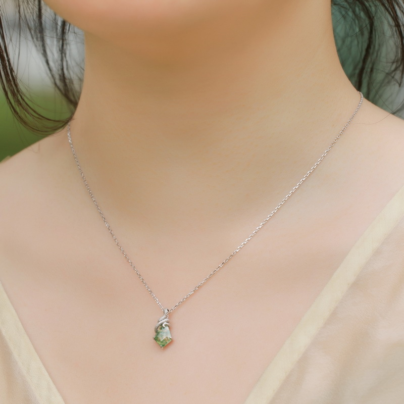 Green Moss Agate Snake Charm Necklace in 925 Sterling Silver