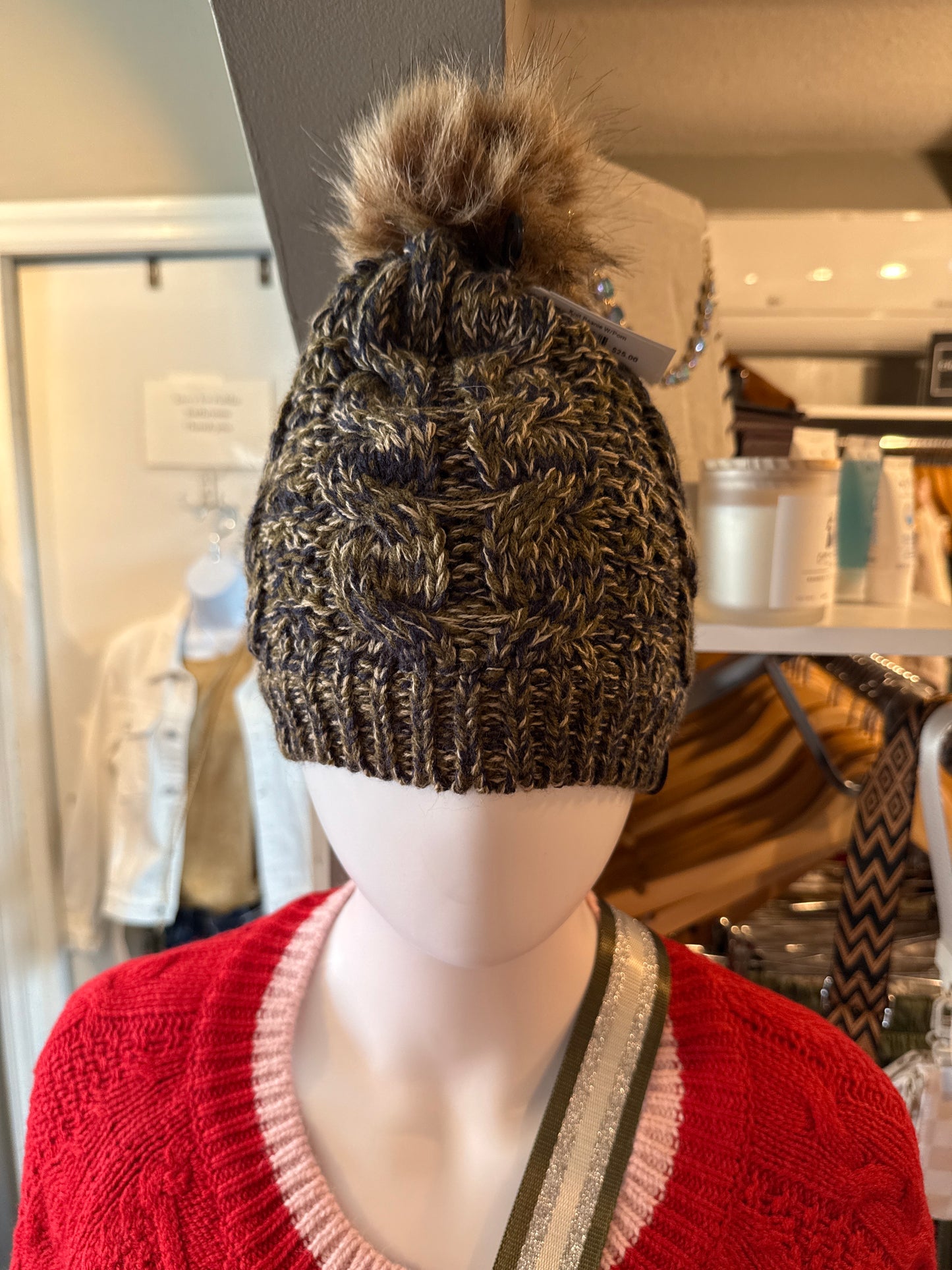 Knit Beanie W/Pom