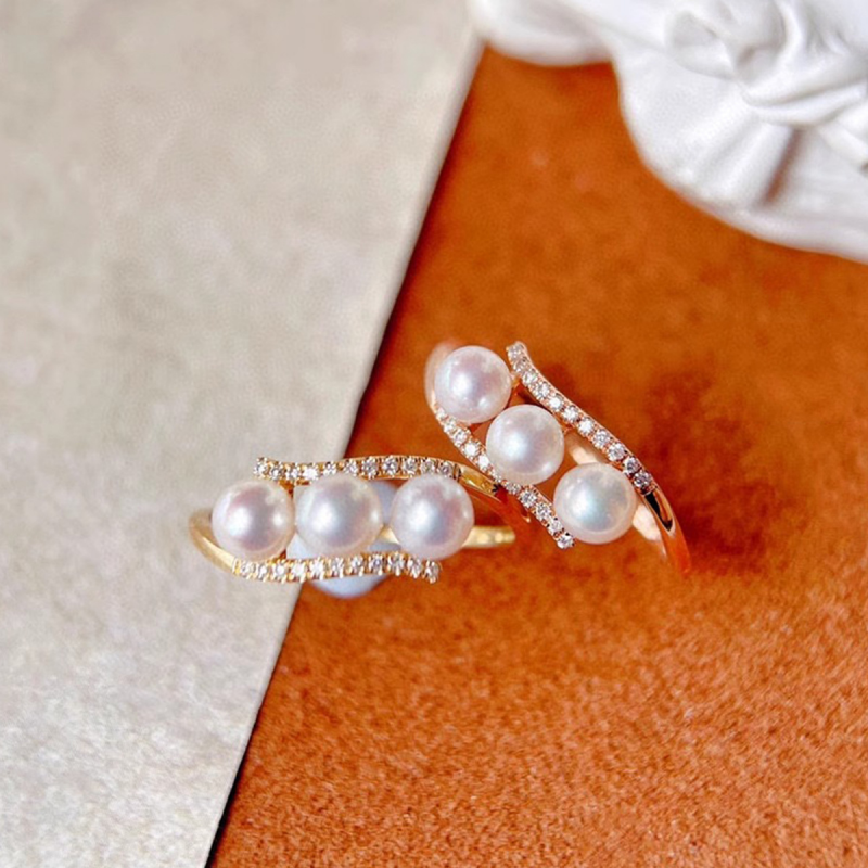 Dainty Three Pearl Wrap Cocktail Ring in 925 Sterling Silver