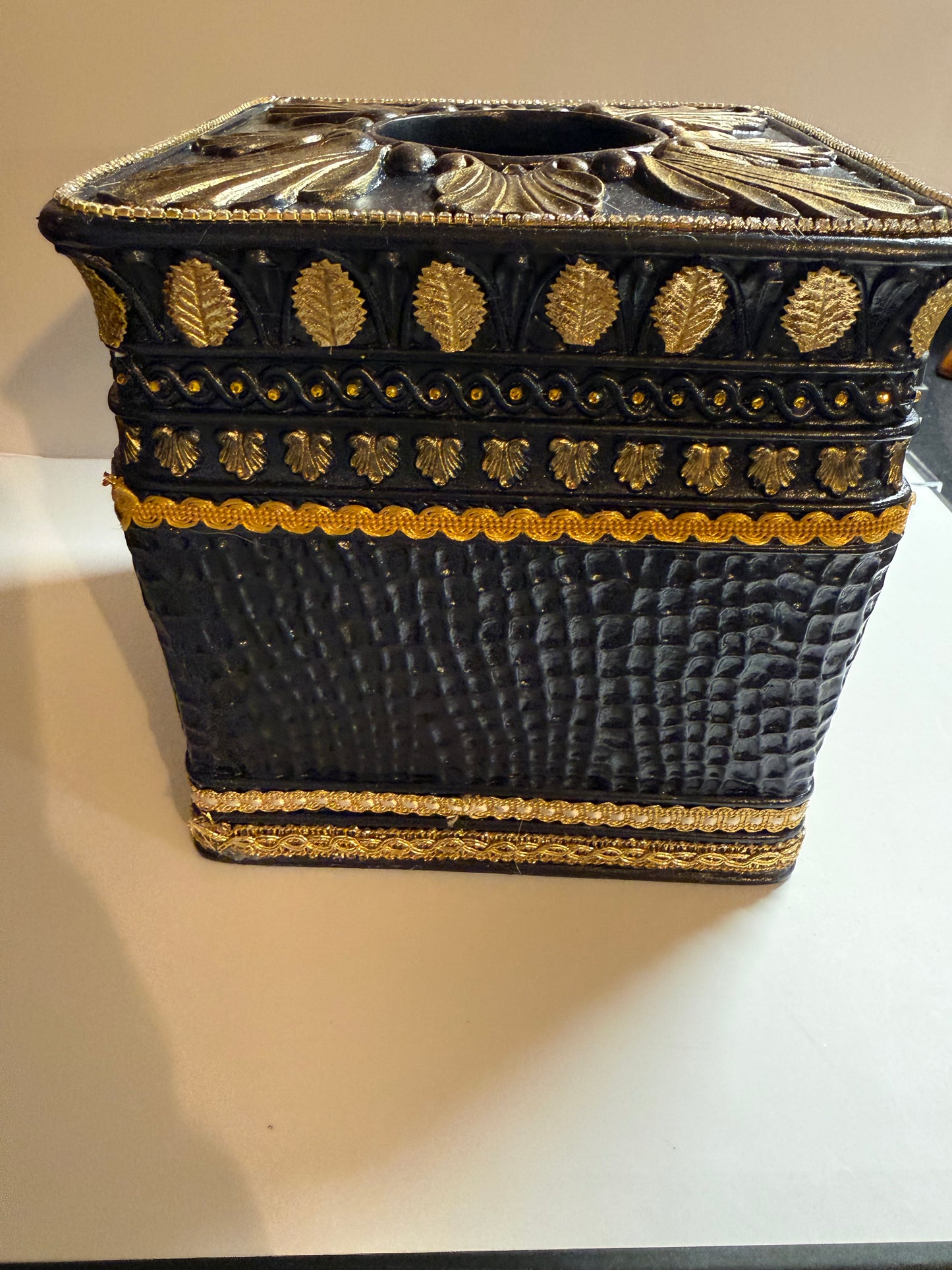 Tissue Box
