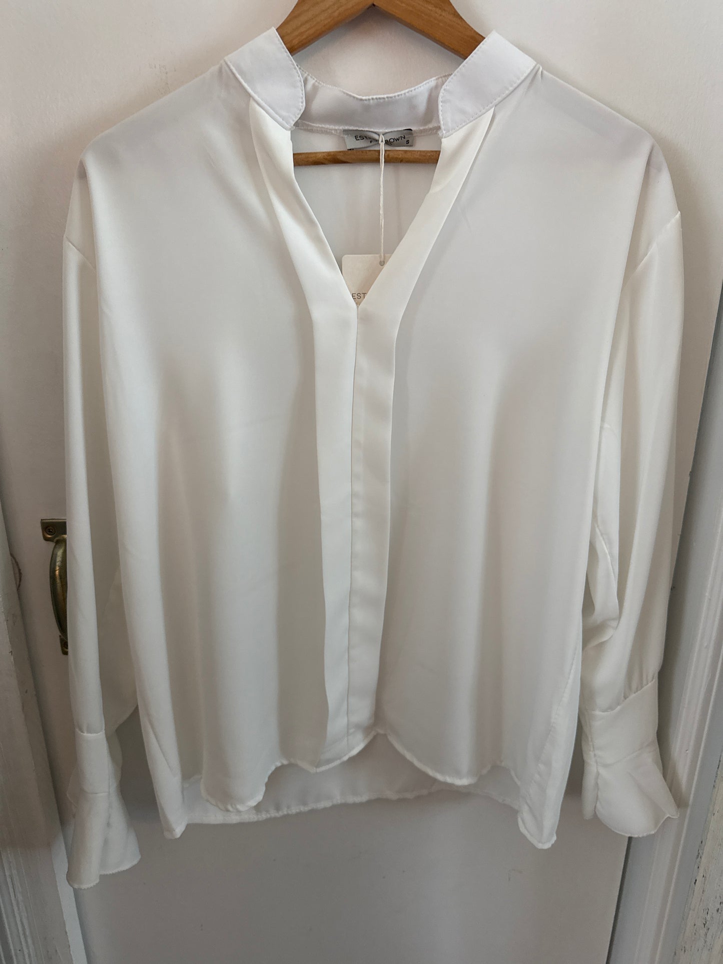 Plain top blouse -White S