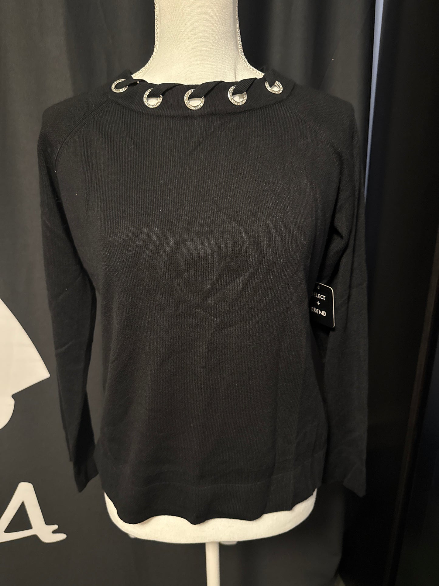 CHIC BLACK RHINESTONE SWEATER