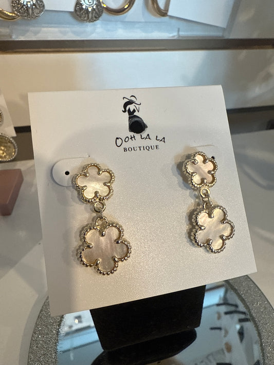 Clover Drop Statement Mother Of Pearl