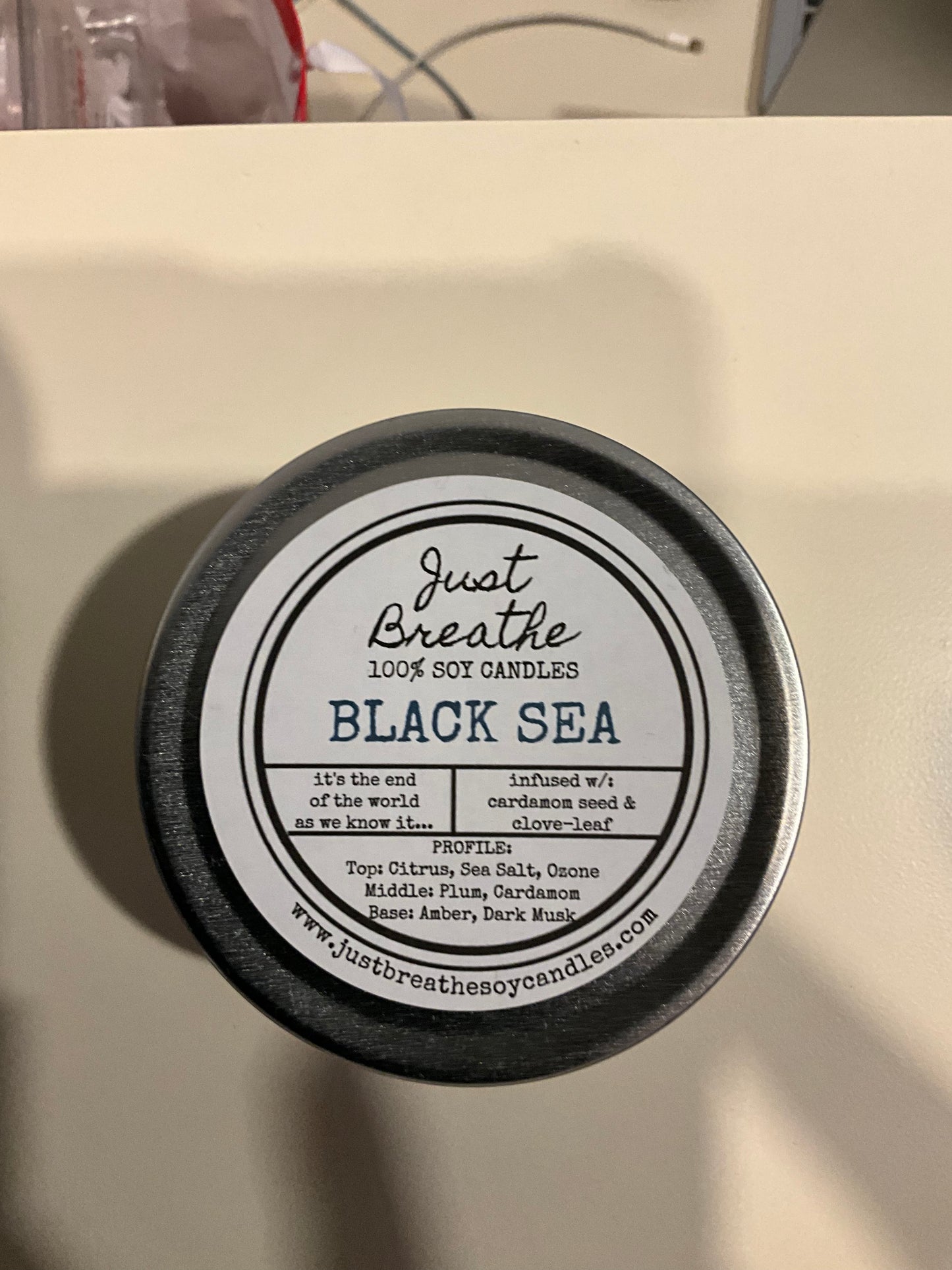 Just Breath Candle - Black Sea